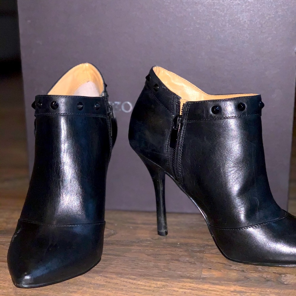 Enzo Angiolini ankle booties sz 8.5